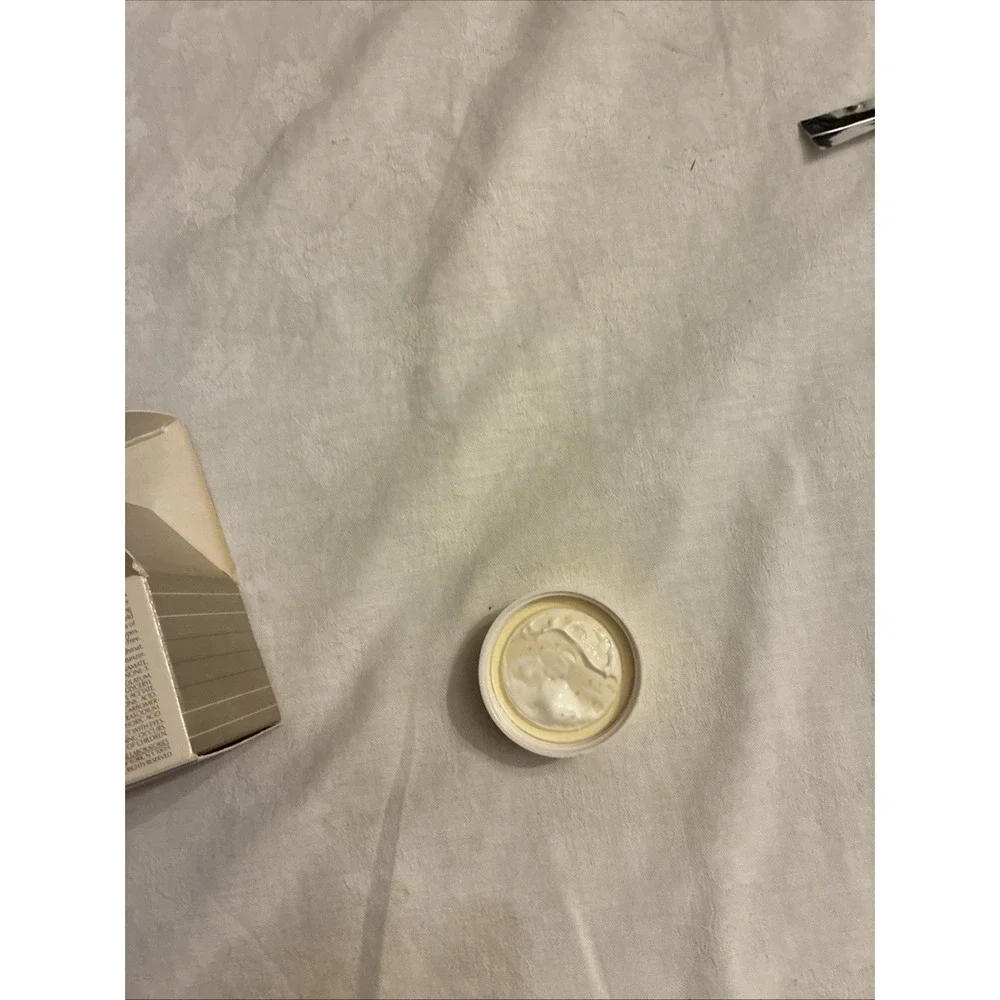 Vintage Avon Moisture Shield SPF 15 Cream 42g 1.5 OZ New In Box
